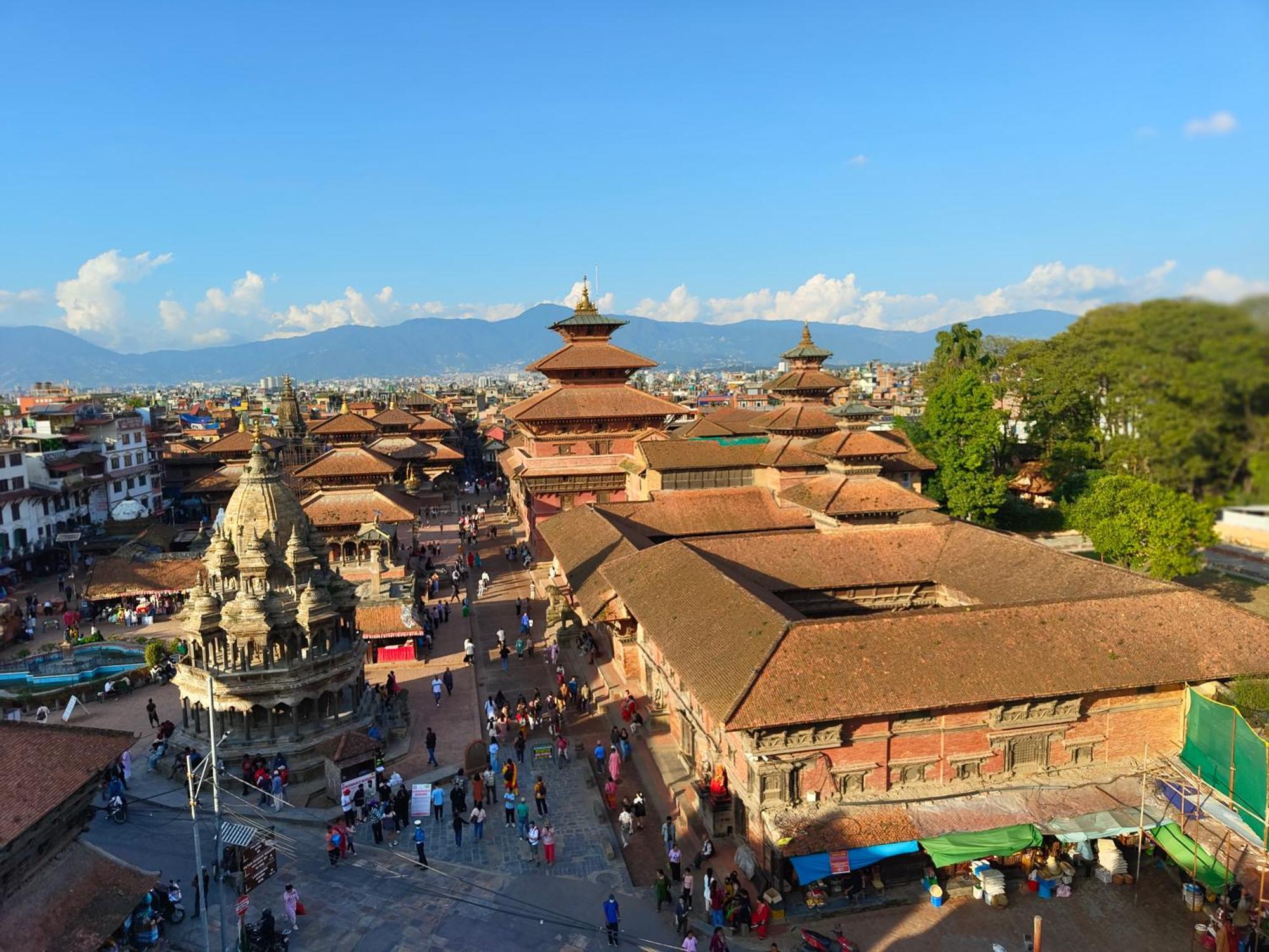 Patan Square - 2 Km From Patan Durbar Square Hotel ภายนอก รูปภาพ